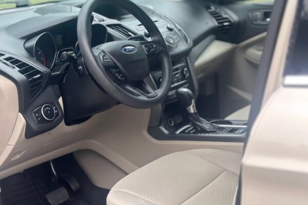 2017 Ford ESCAPE - Foto 12