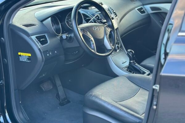 2014 Hyundai ELANTRA - Foto 6