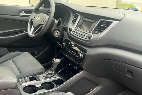 2016 Hyundai TUCSON - Foto 8