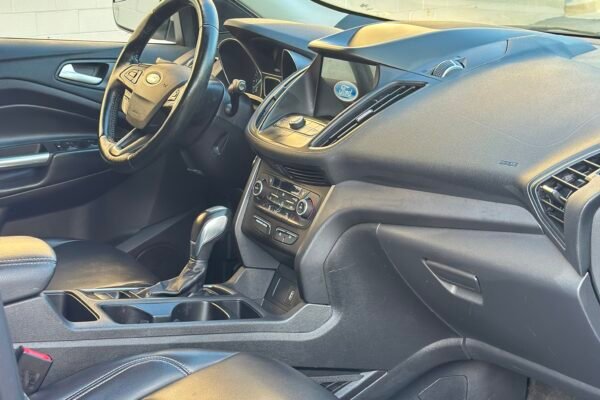 2019 Ford ESCAPE - Foto 4